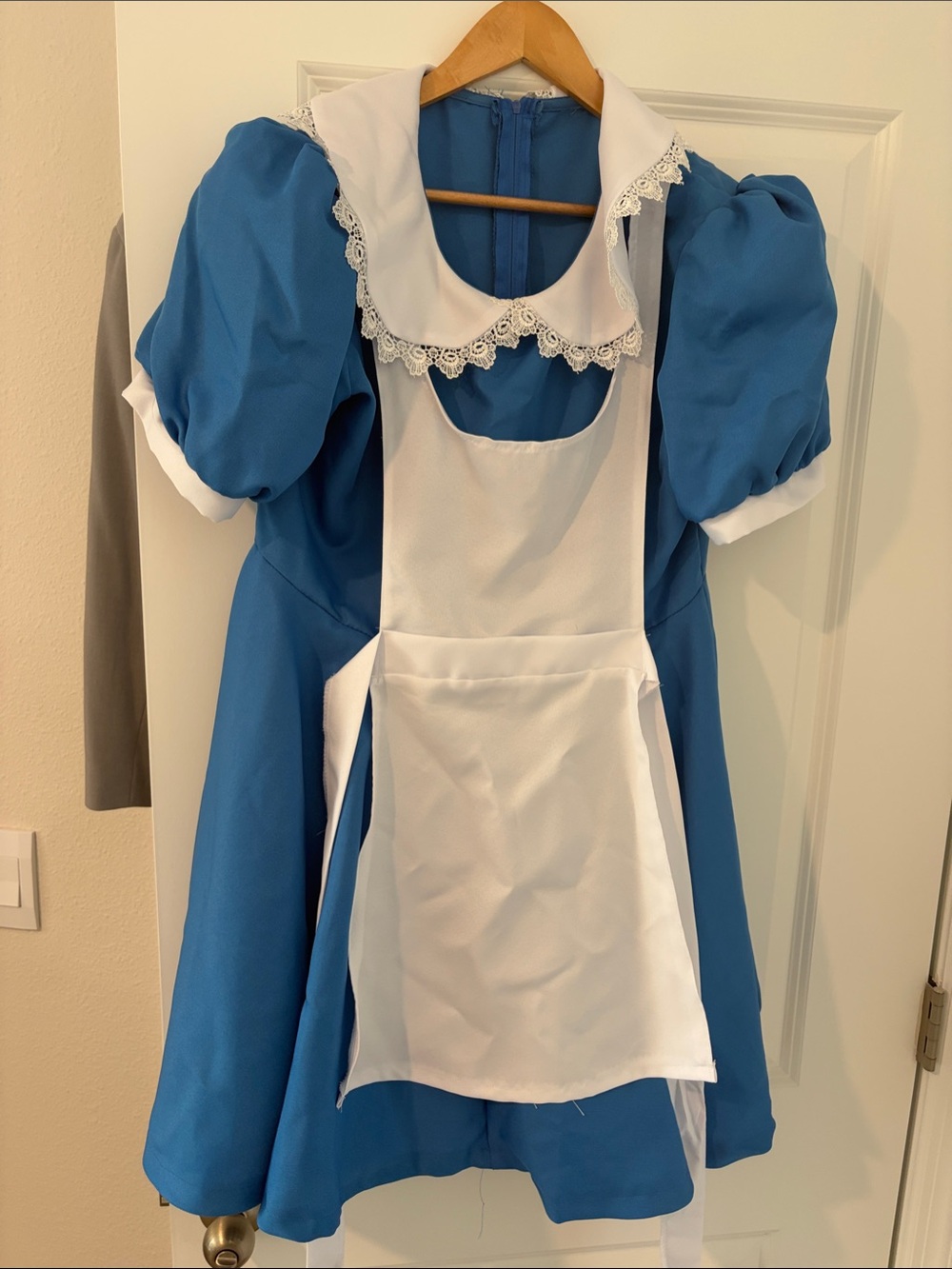 Blue Alice-Style womens Costume Dress with White Apron - Picture 1 of 2